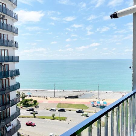 Beautiful Horizon First Line Appartement Batoemi Buitenkant foto