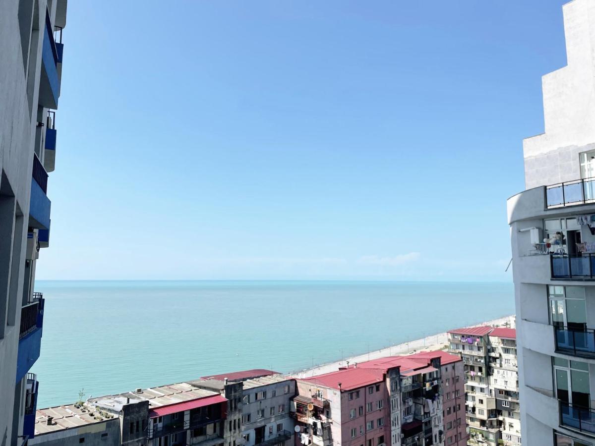 Beautiful Horizon First Line Appartement Batoemi Buitenkant foto
